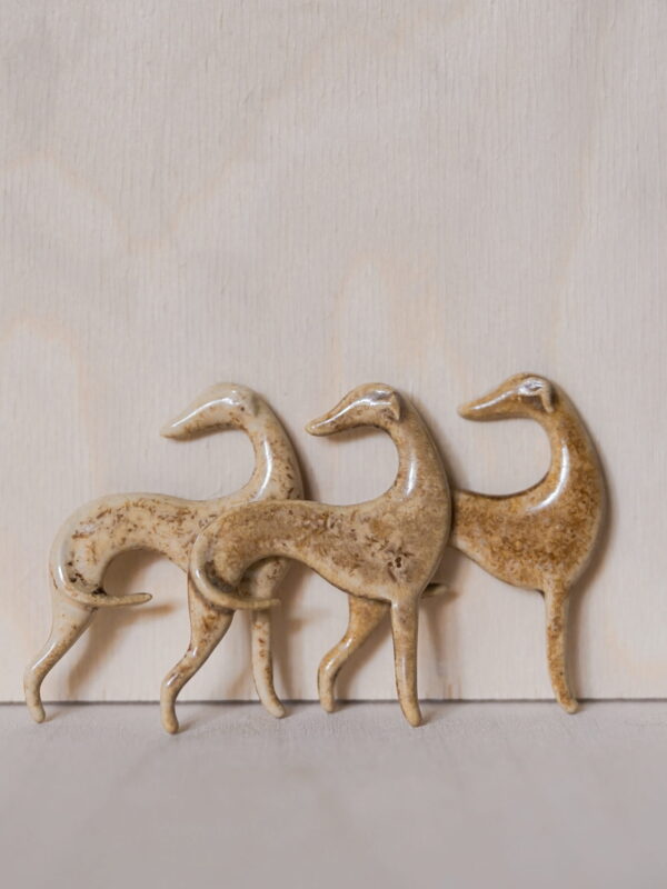 Broszka chart -  beżowo-złoty