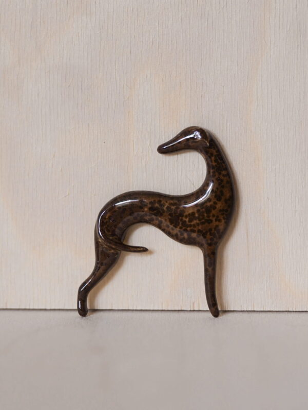 Broszka chart -  brązowy