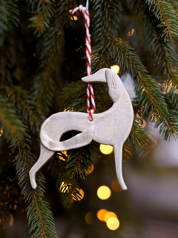 Ozdoba choinkowa  - srebrzysto-kremowy saluki