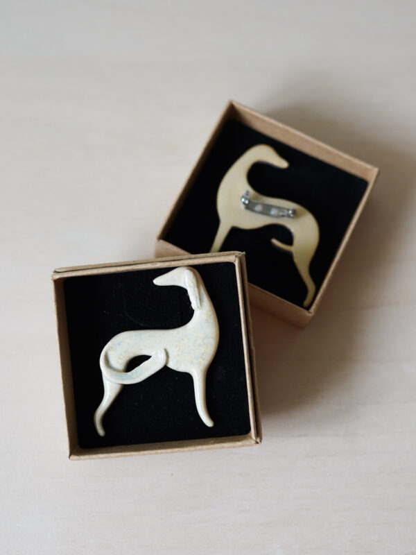 Saluki Brooch - Silvery Cream