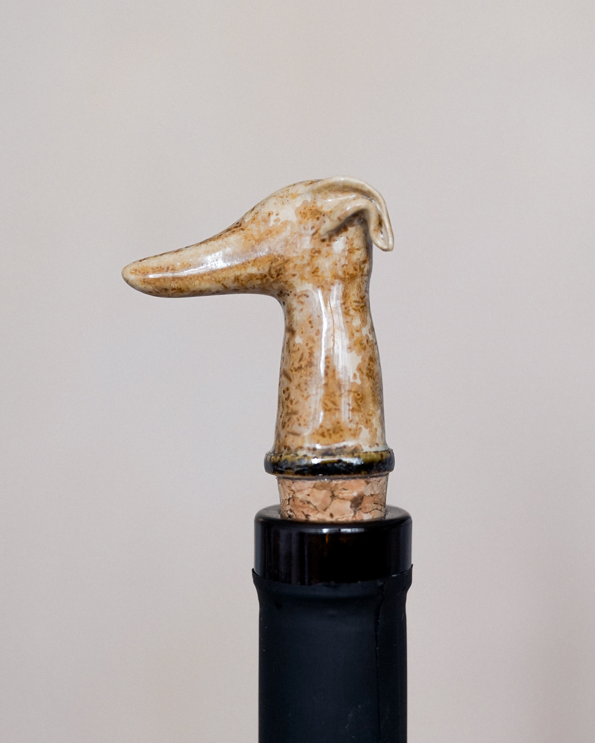 Korek do wina - złoto-beżowy chart